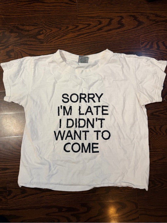 Tops - Woman White Graphic Tee - 'Sorry I'm Late' S